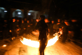 مراسم زنجير آتشي در روستاي بياضه